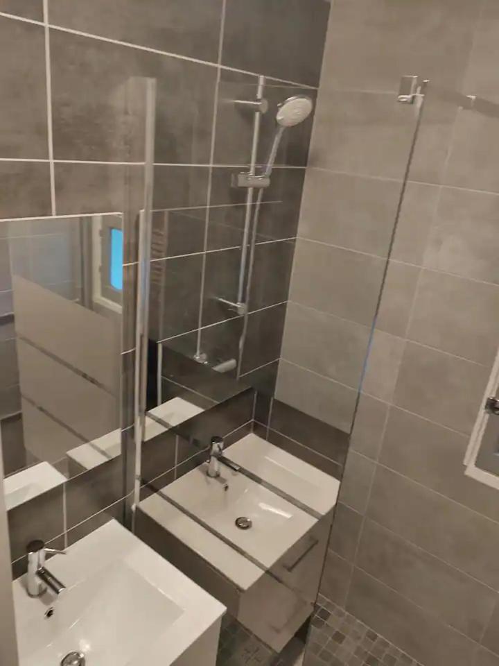 Une Chambre Dans Appartement Partage, Grenoble A 8 Min Du Centre-Ville المظهر الخارجي الصورة