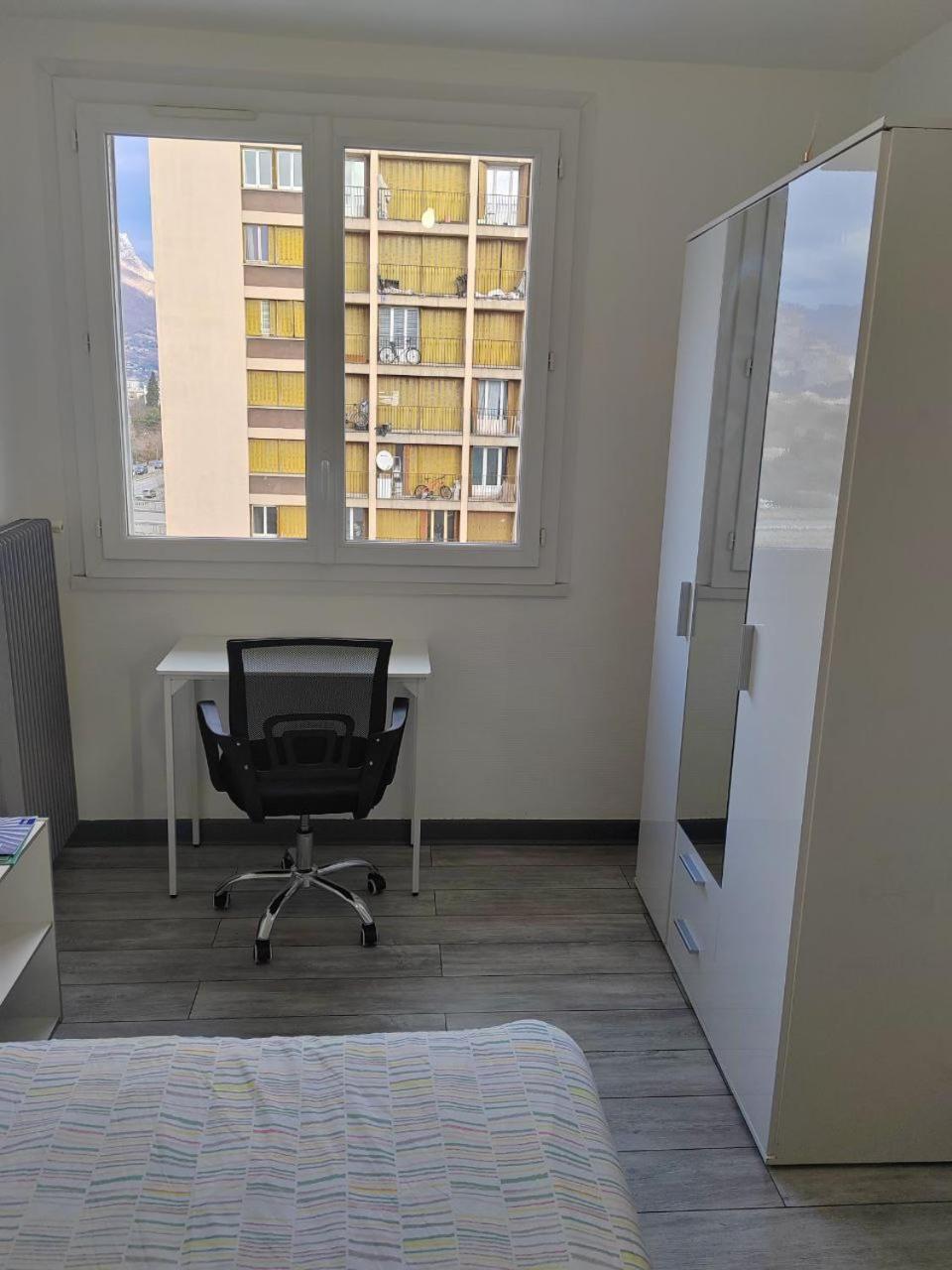 Une Chambre Dans Appartement Partage, Grenoble A 8 Min Du Centre-Ville المظهر الخارجي الصورة